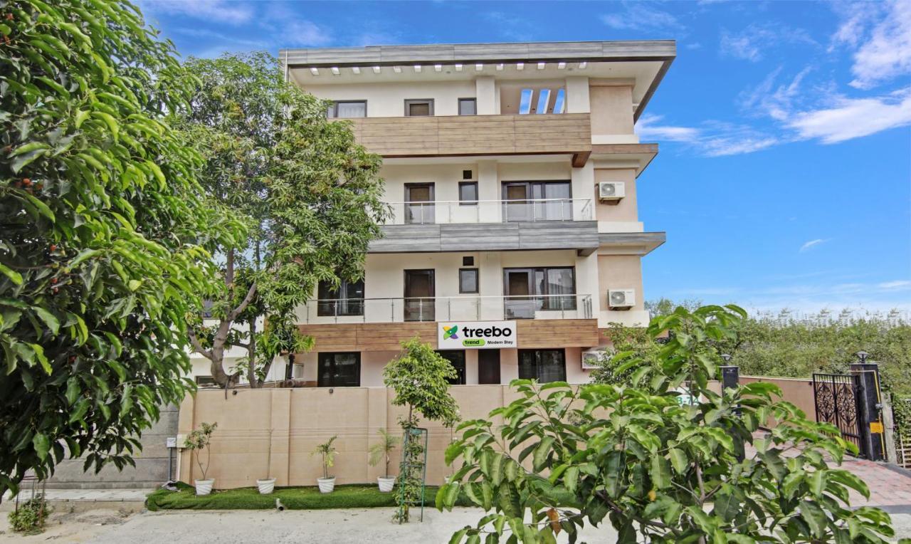 Treebo Modern Stays Noida Exteriér fotografie