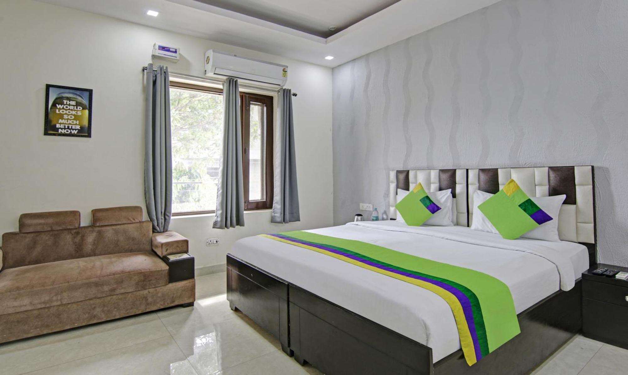 Treebo Modern Stays Noida Exteriér fotografie